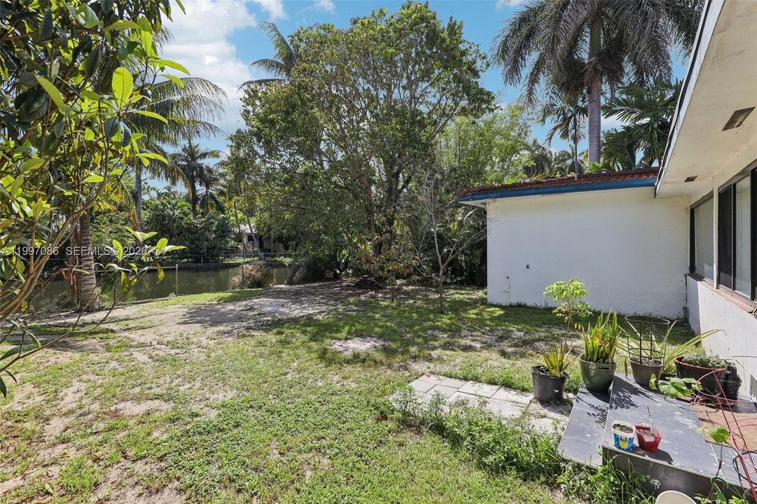 En Venta: $1,799,900 (3 camas, 3 baños, 2159 Pies cuadrados)
