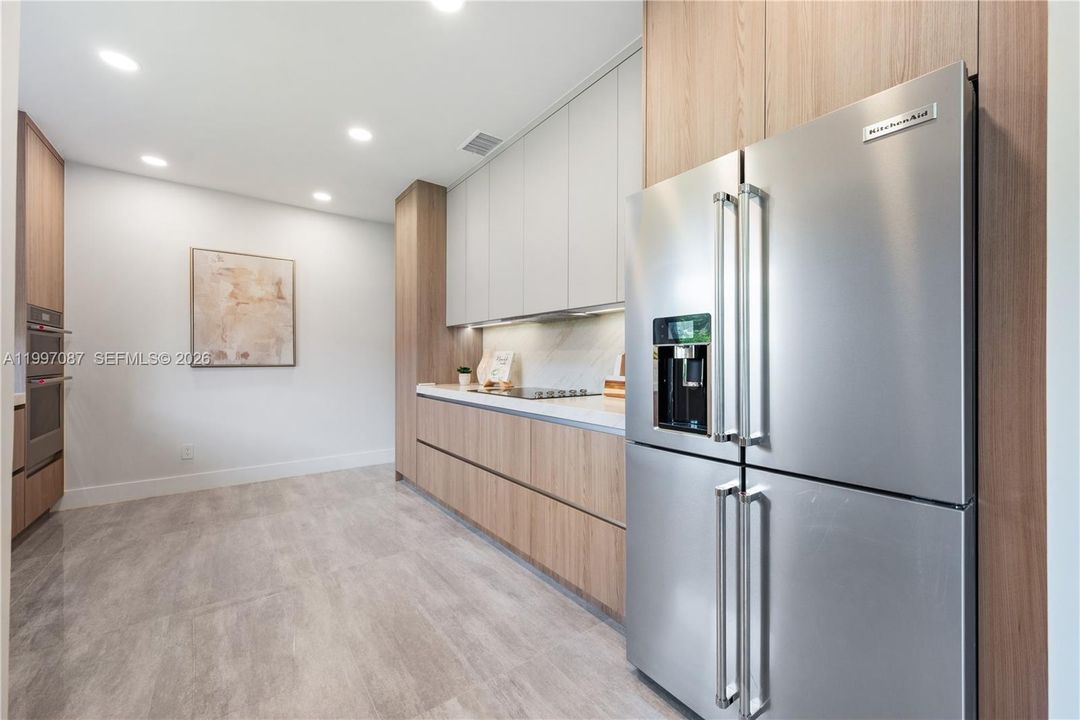 For Sale: $2,200,000 (4 beds, 2 baths, 2112 Square Feet)