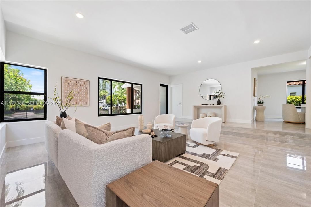 For Sale: $2,200,000 (4 beds, 2 baths, 2112 Square Feet)