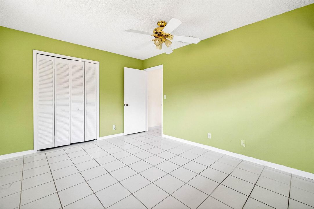 025-4717RobinwoodTerrace-A-BoyntonBeach-