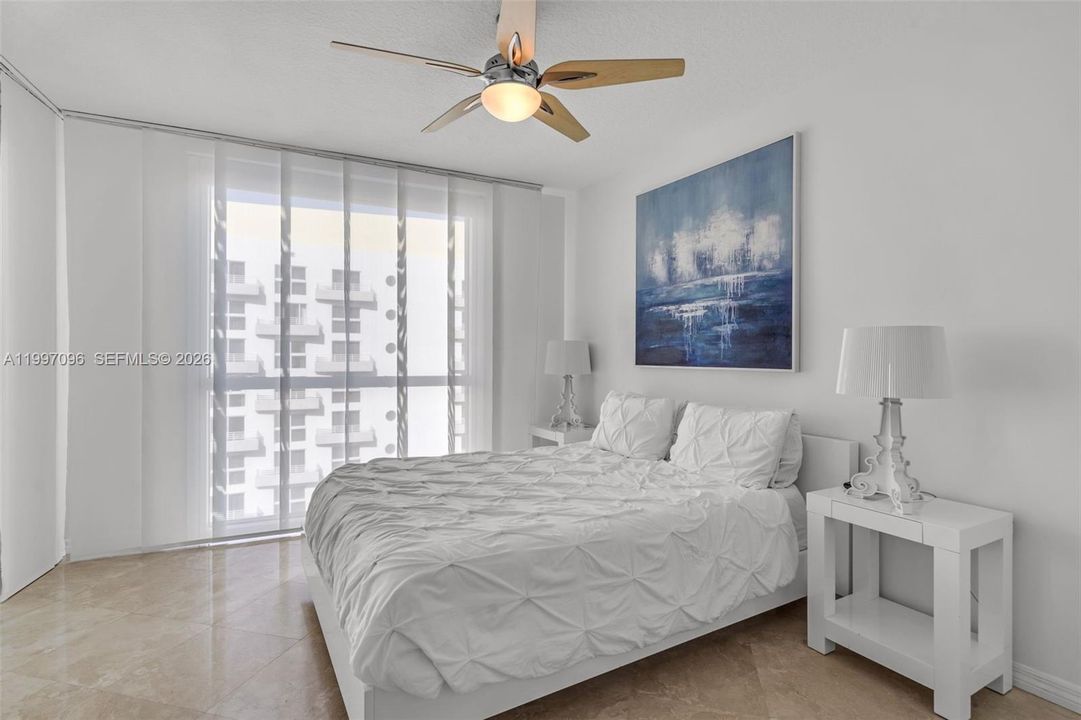 For Sale: $2,300,000 (2 beds, 2 baths, 1530 Square Feet)