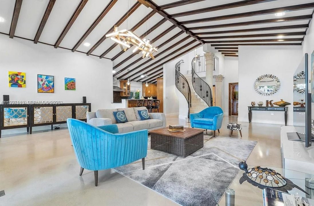 В аренду: $17,500 (4 спален, 4 ванн, 3494 Квадратных фут)