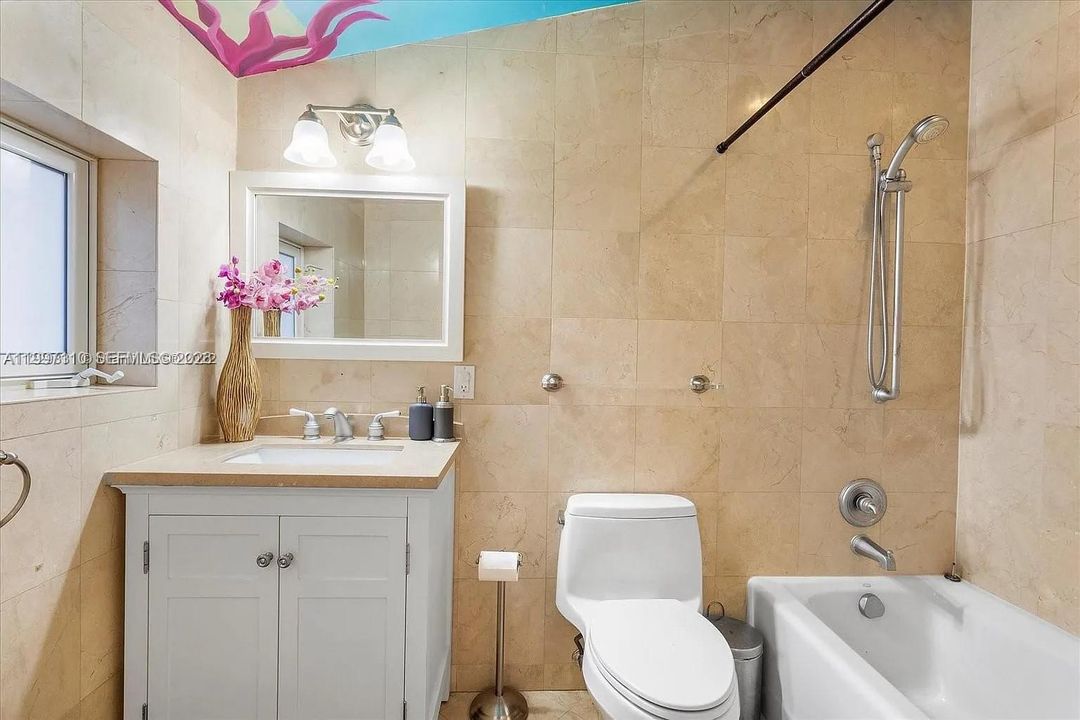 В аренду: $17,500 (4 спален, 4 ванн, 3494 Квадратных фут)