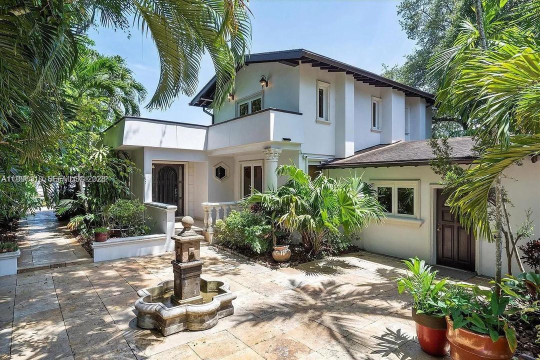 В аренду: $17,500 (4 спален, 4 ванн, 3494 Квадратных фут)
