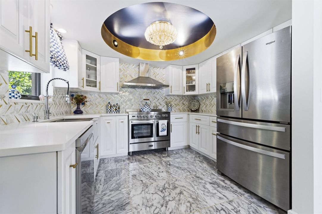 Kitchen 2