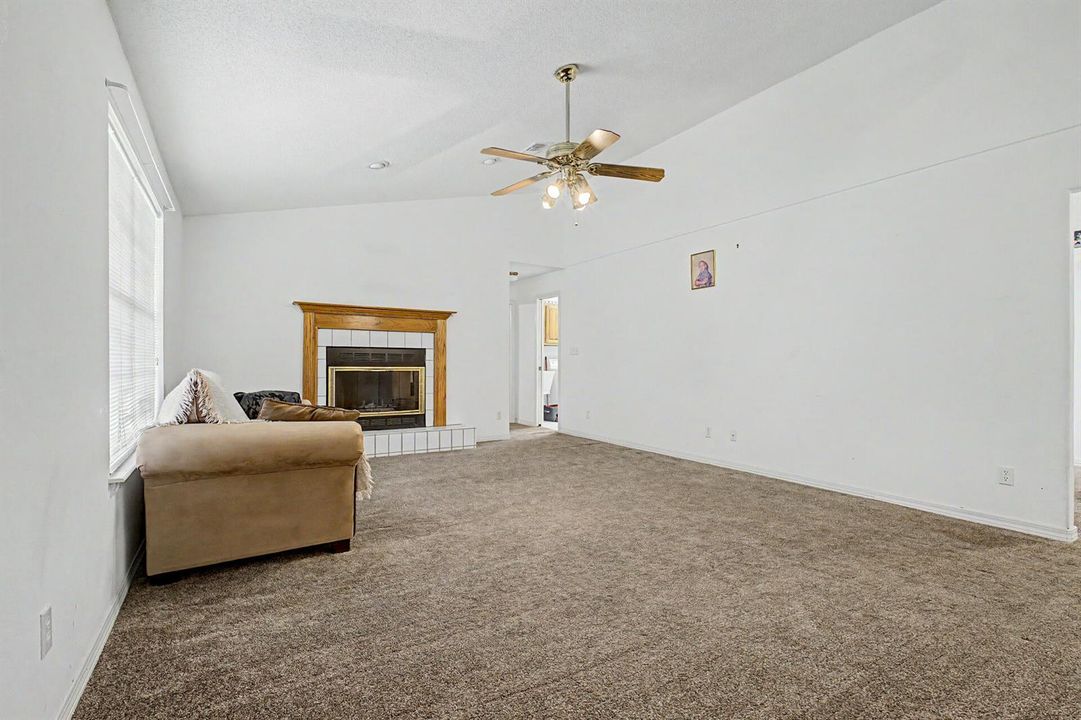 7327 Glidden Lane--7
