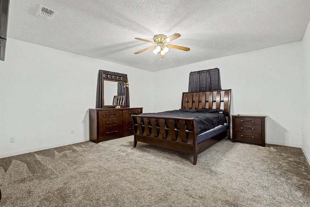 7327 Glidden Lane--23