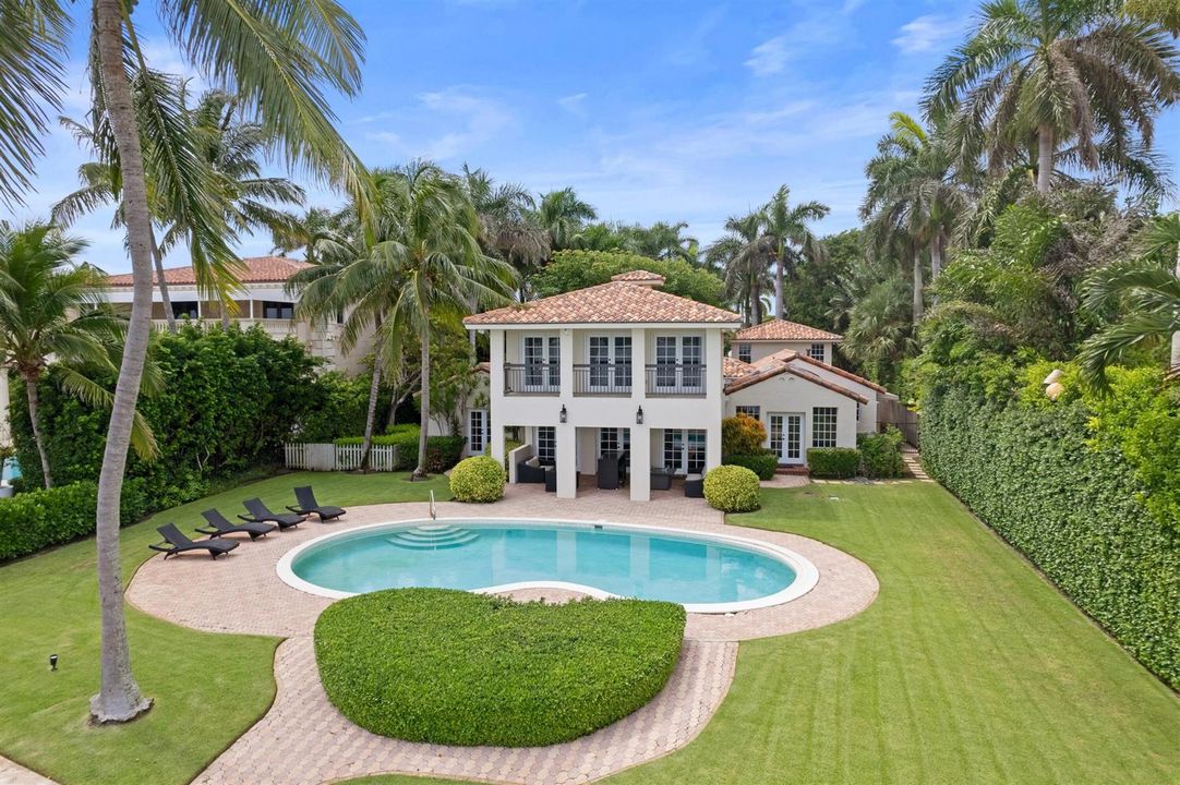 3304 N Flagler Dr