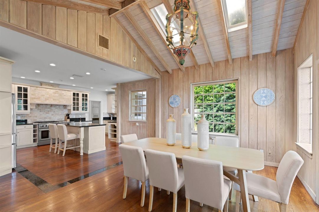 Dining & Skylights