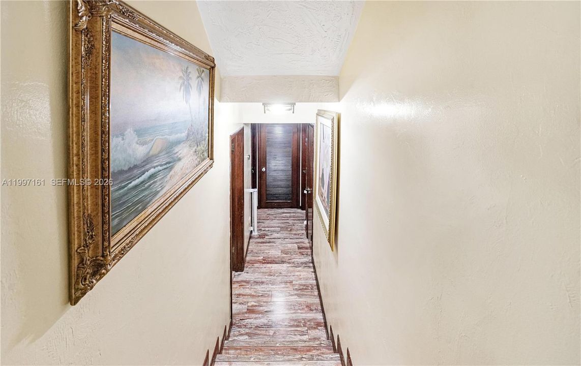 En Venta: $3,900,000 (5 camas, 3 baños, 3527 Pies cuadrados)