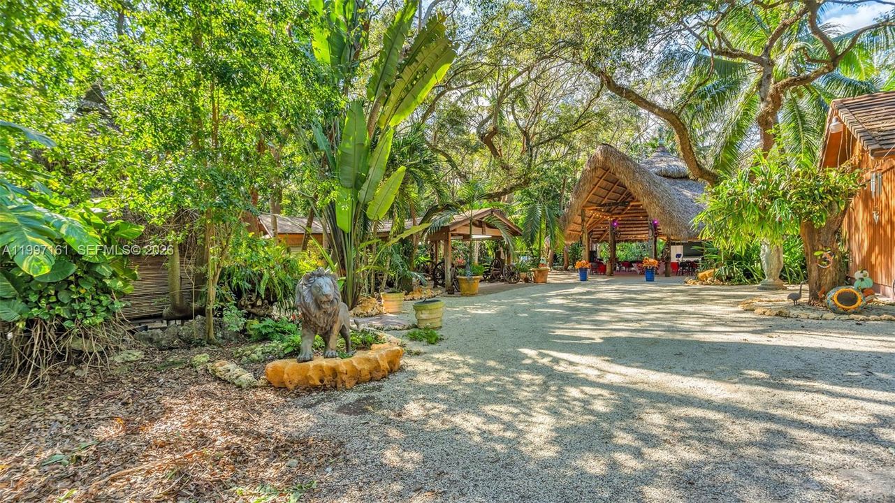 En Venta: $3,900,000 (5 camas, 3 baños, 3527 Pies cuadrados)