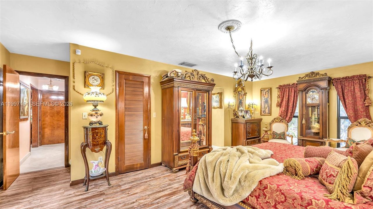 En Venta: $3,900,000 (5 camas, 3 baños, 3527 Pies cuadrados)