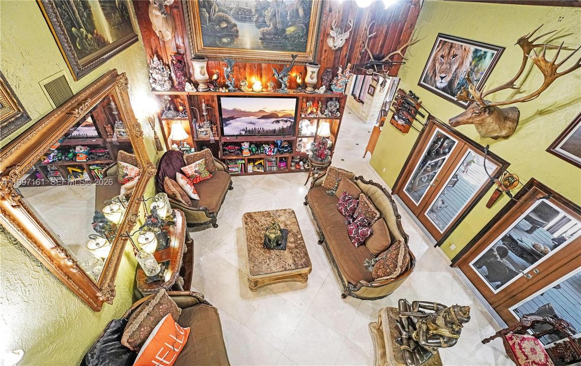 En Venta: $3,900,000 (5 camas, 3 baños, 3527 Pies cuadrados)