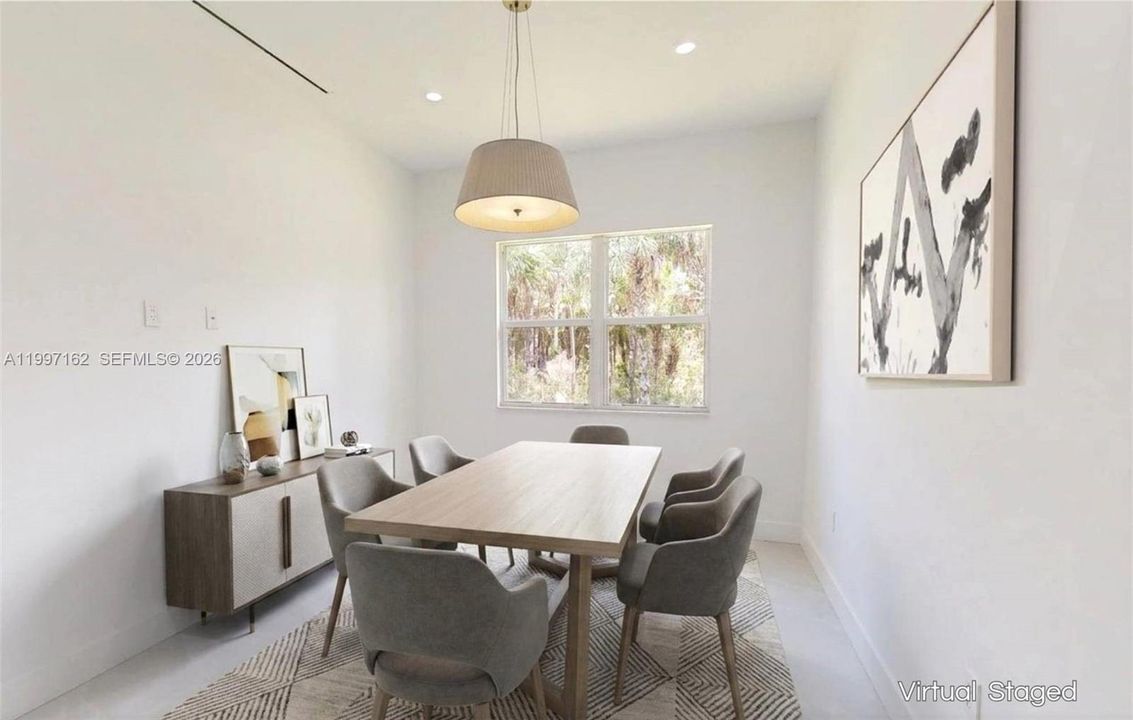 For Sale: $800,000 (4 beds, 3 baths, 2482 Square Feet)