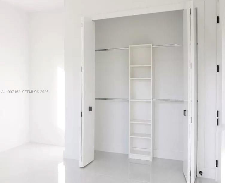 For Sale: $800,000 (4 beds, 3 baths, 2482 Square Feet)
