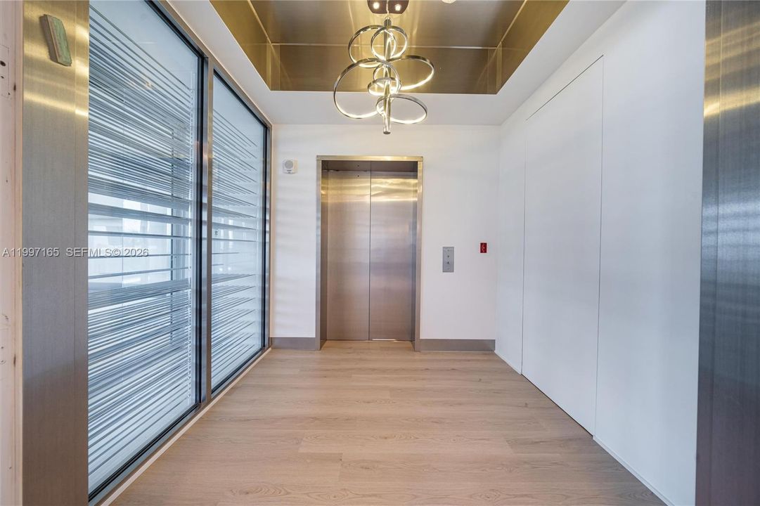 Active With Contract: $27,500 (4 beds, 4 baths, 3807 Square Feet)