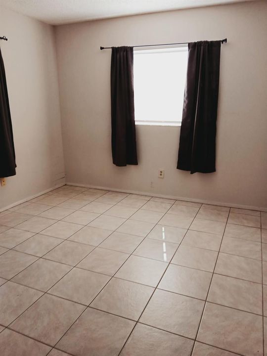 2506 S. 30th - d
