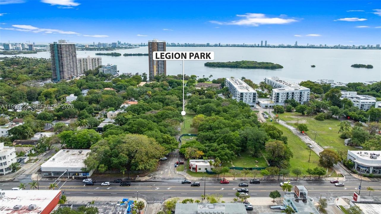 Walking Distance to Legion Park