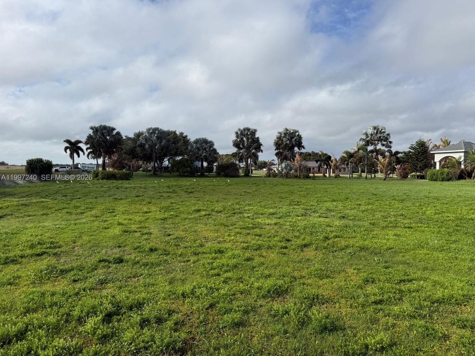 На продажу: $109,000 (1.00 acres)