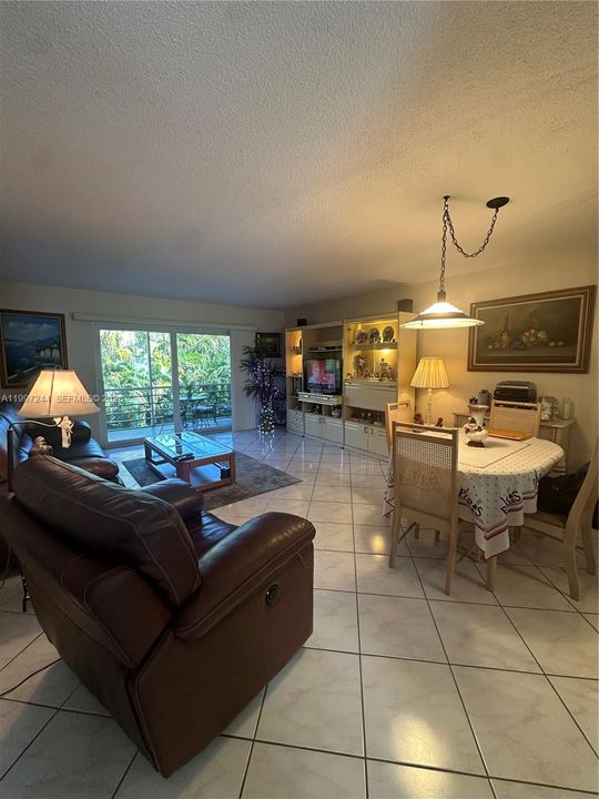 En Venta: $145,000 (1 camas, 1 baños, 785 Pies cuadrados)