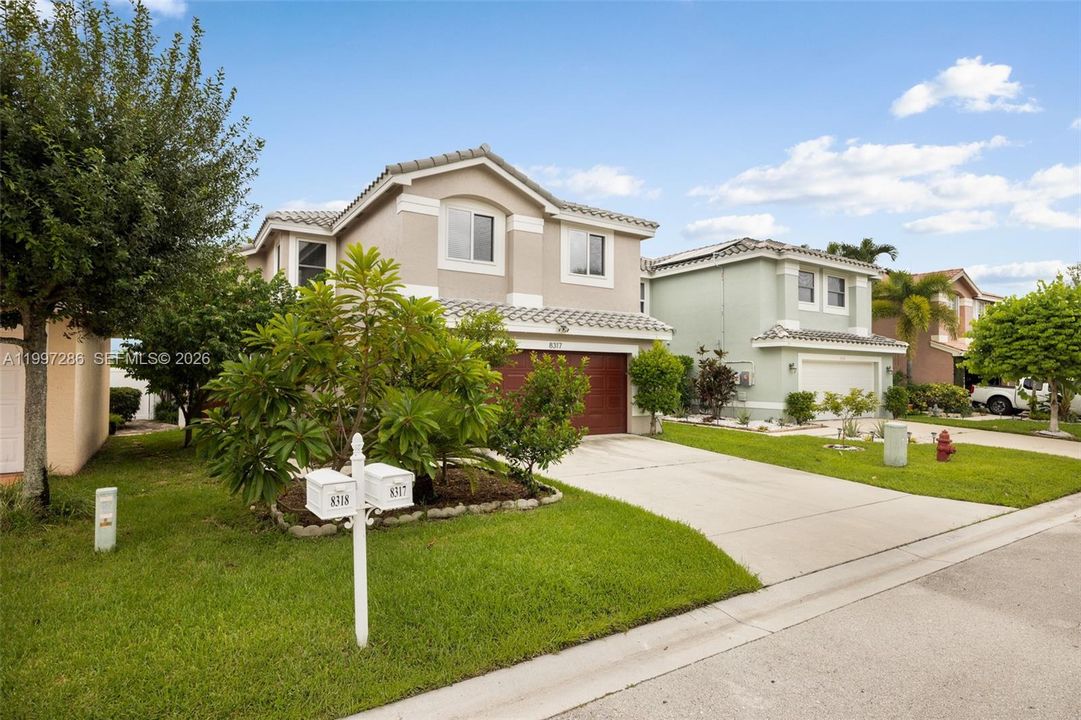 For Rent: $4,000 (3 beds, 2 baths, 2100 Square Feet)