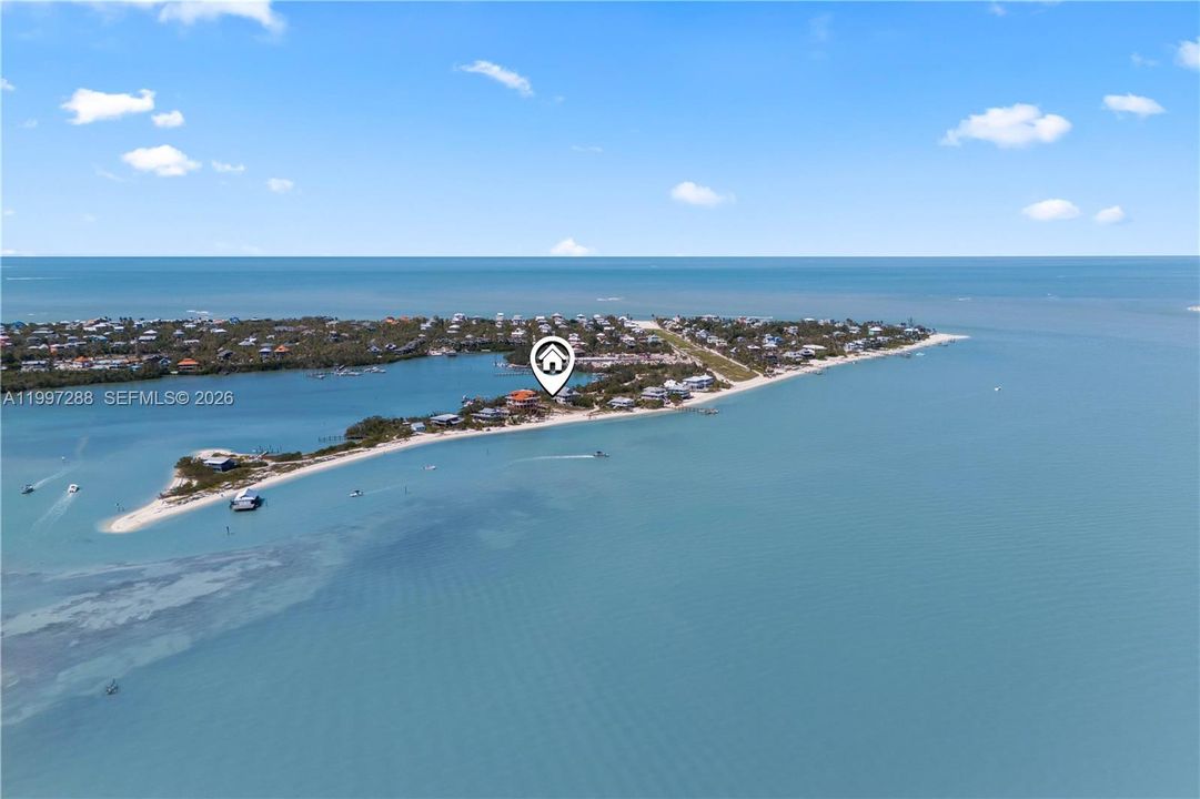 For Sale: $3,499,000 (0.85 acres)