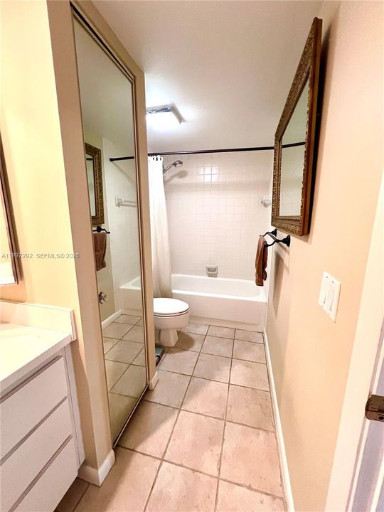 2nd bathroom