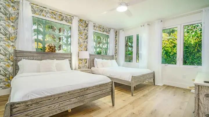 For Rent: $25,995 (6 beds, 4 baths, 2814 Square Feet)