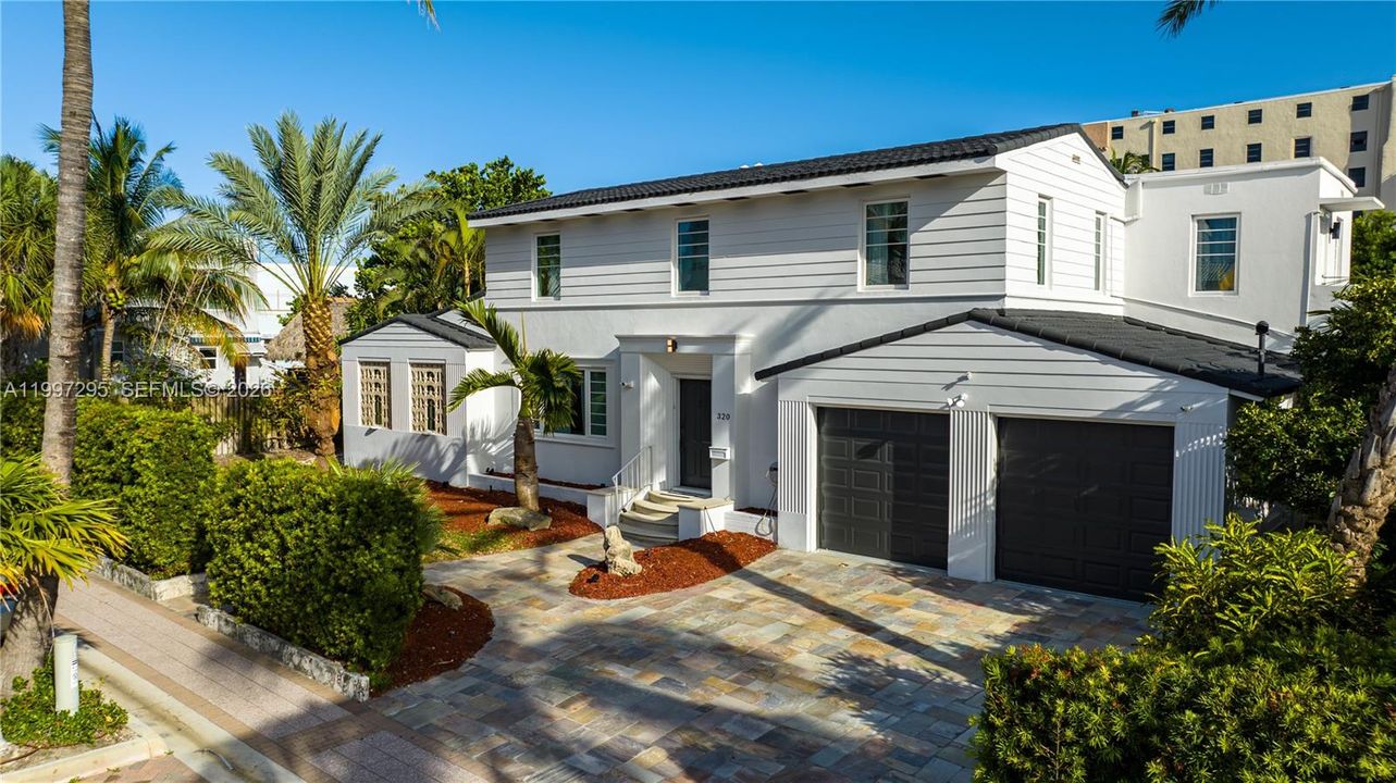 For Rent: $25,995 (6 beds, 4 baths, 2814 Square Feet)