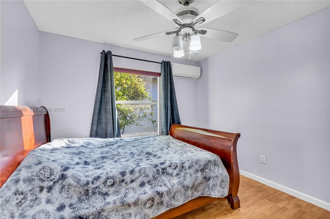 For Rent: $4,700 (4 beds, 3 baths, 2580 Square Feet)