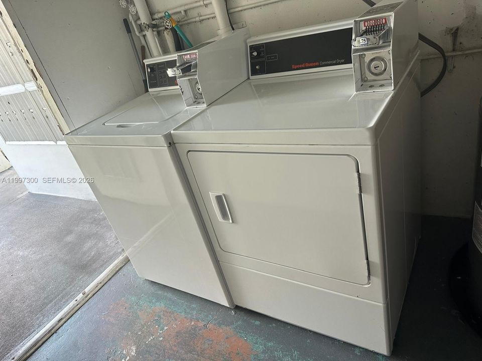 На продажу: $79,500 (1 спален, 1 ванн, 585 Квадратных фут)