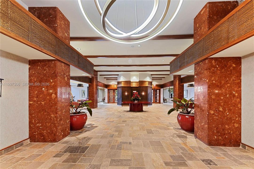 На продажу: $649,000 (2 спален, 2 ванн, 2215 Квадратных фут)