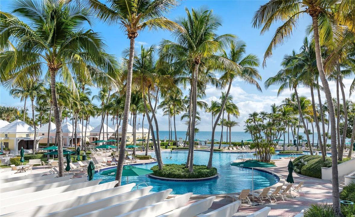 For Sale: $4,550,000 (3 beds, 4 baths, 3084 Square Feet)