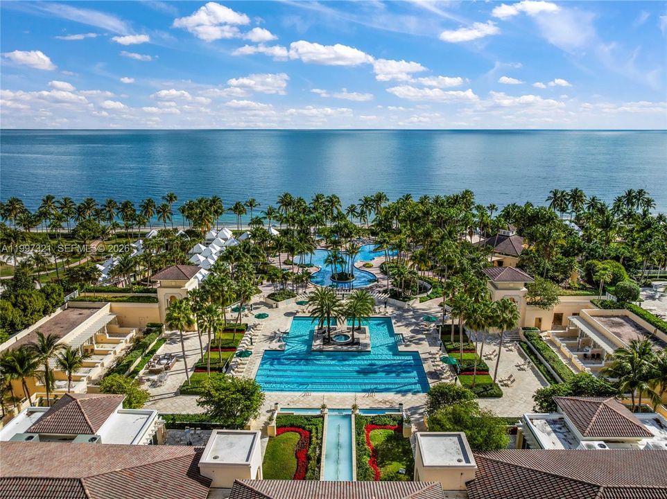 For Sale: $4,550,000 (3 beds, 4 baths, 3084 Square Feet)