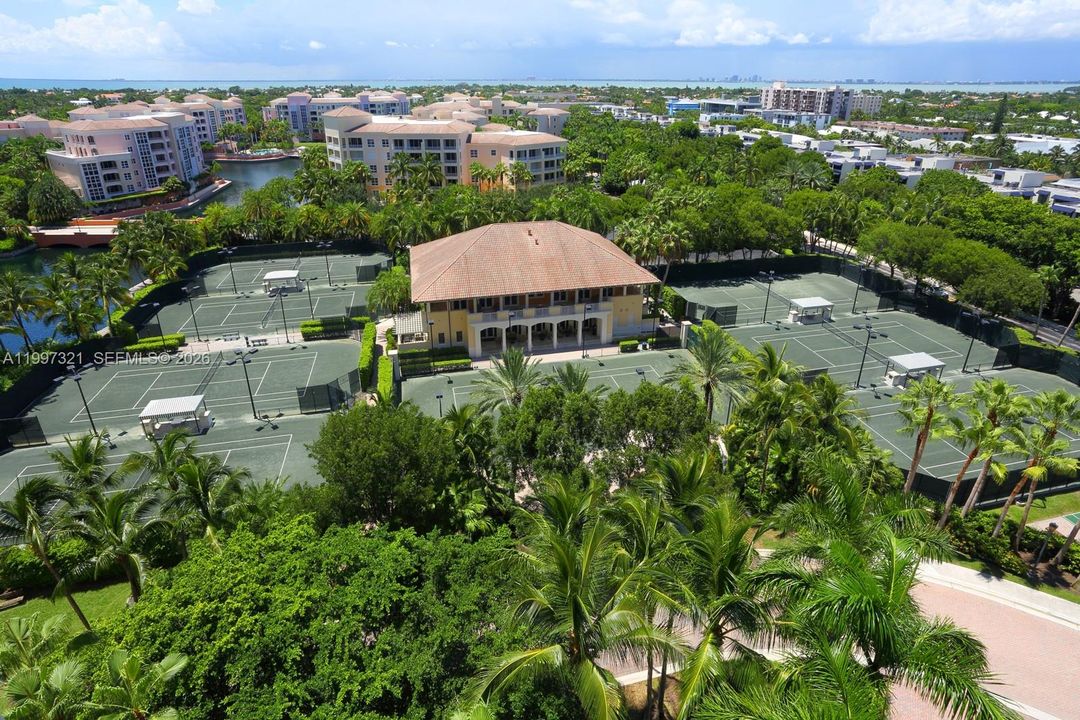 For Sale: $4,550,000 (3 beds, 4 baths, 3084 Square Feet)