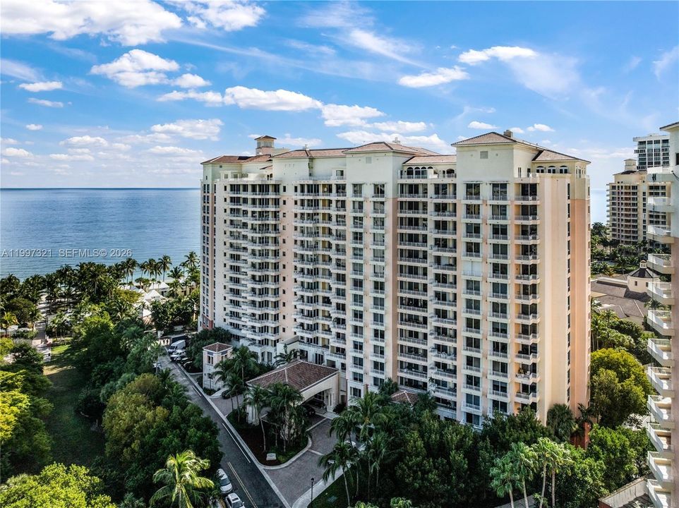 For Sale: $4,550,000 (3 beds, 4 baths, 3084 Square Feet)