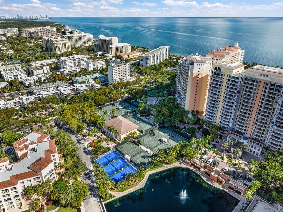 For Sale: $4,550,000 (3 beds, 4 baths, 3084 Square Feet)
