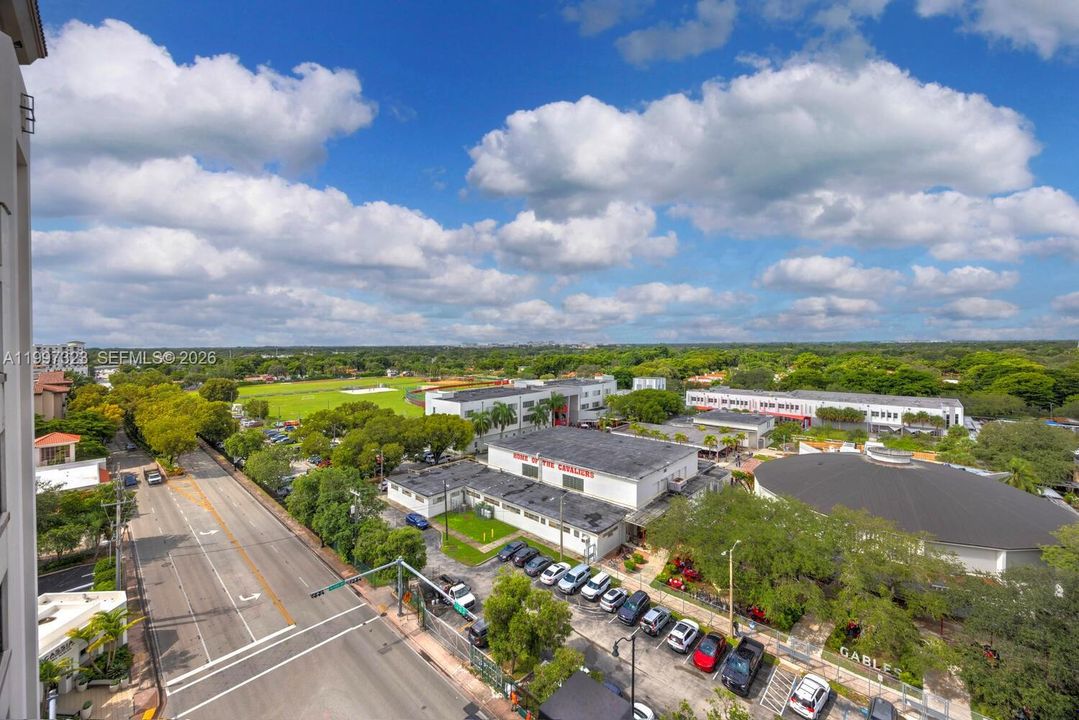 For Sale: $2,699,000 (4 beds, 4 baths, 3194 Square Feet)