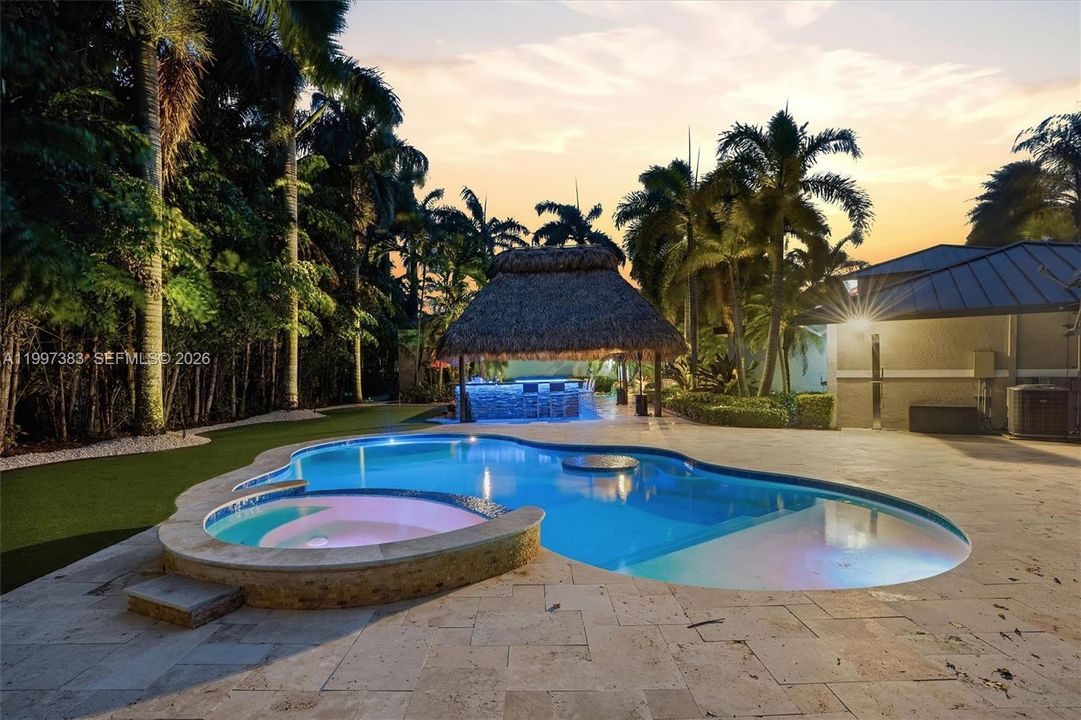 En Venta: $1,950,000 (5 camas, 2 baños, 3188 Pies cuadrados)