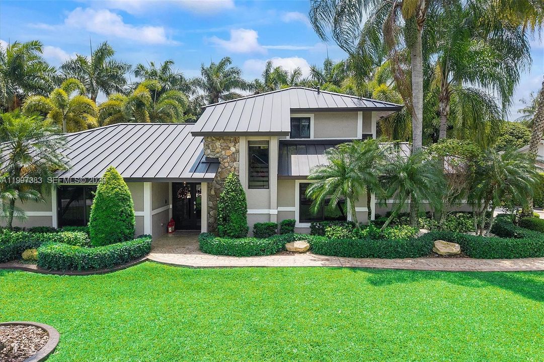 En Venta: $1,950,000 (5 camas, 2 baños, 3188 Pies cuadrados)