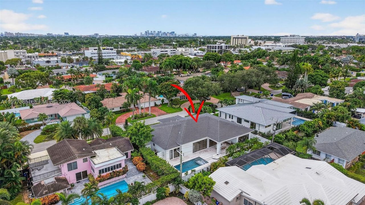 Недавно продано: $3,490,000 (4 спален, 4 ванн, 3140 Квадратных фут)