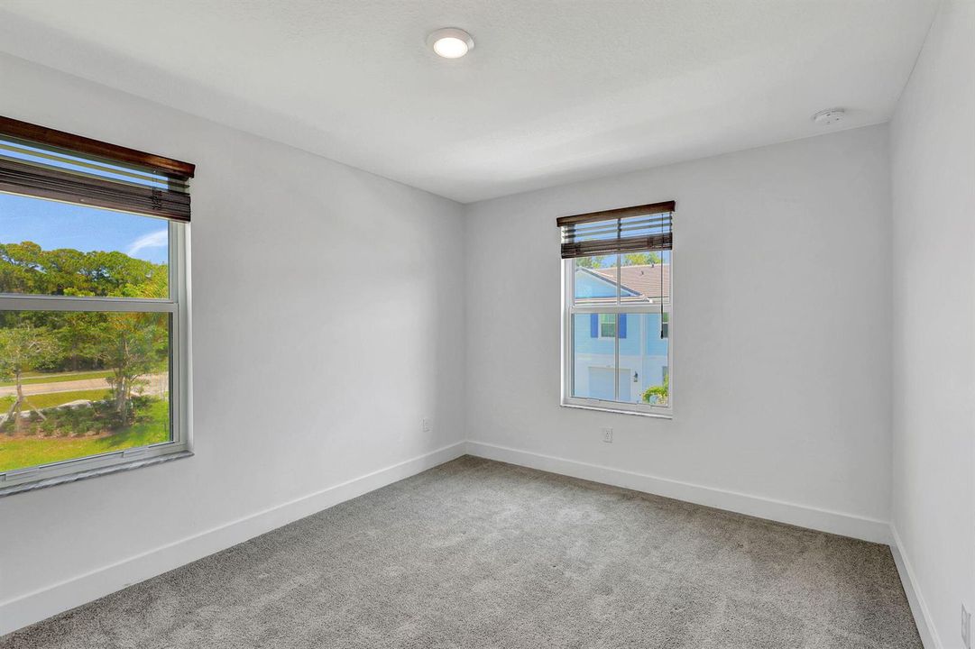 35-web-or-mls-5P1A9583