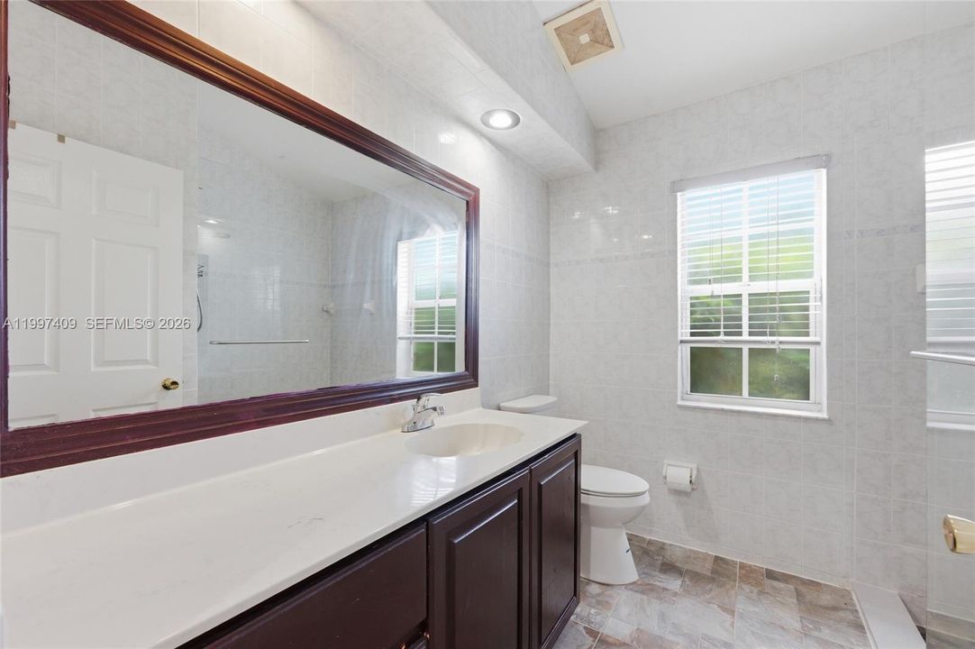 待售: $1,450,000 (4 贝兹, 2 浴室, 2936 平方英尺)