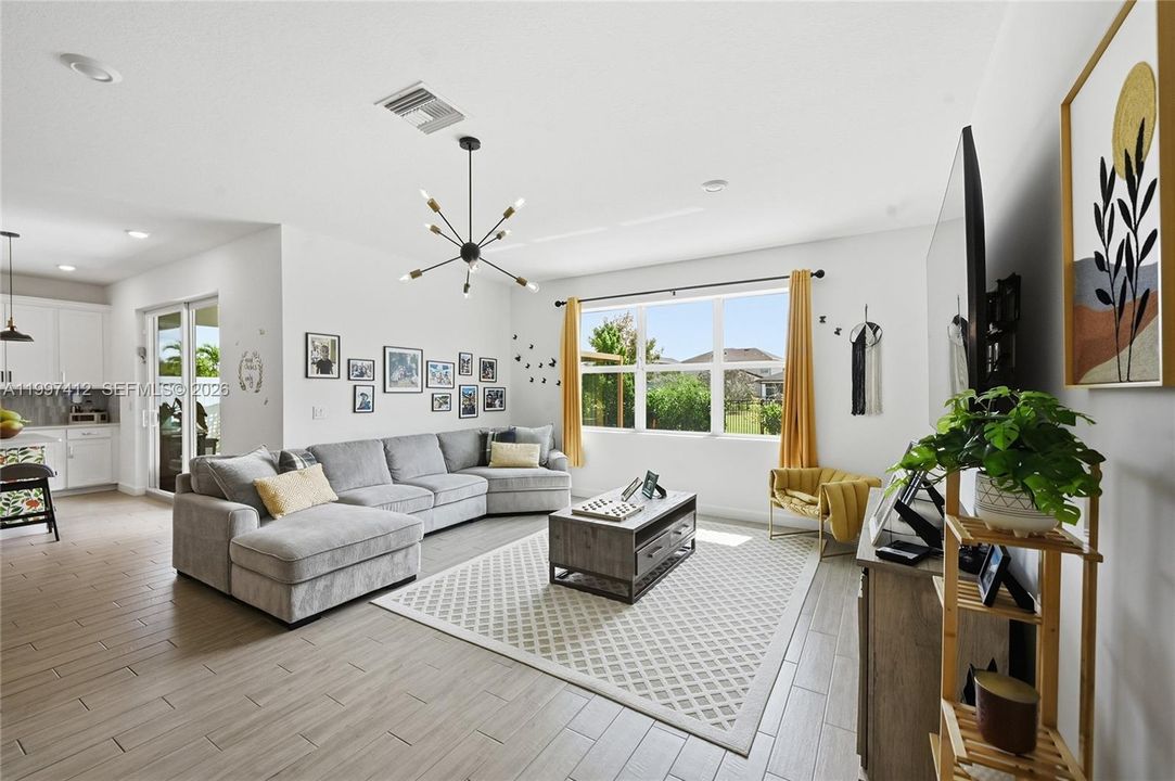 For Sale: $799,000 (4 beds, 3 baths, 0 Square Feet)