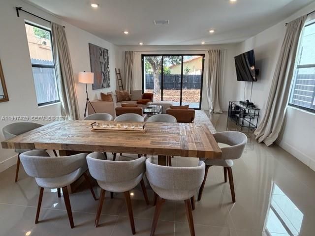 For Sale: $1,100,000 (4 beds, 4 baths, 4436 Square Feet)