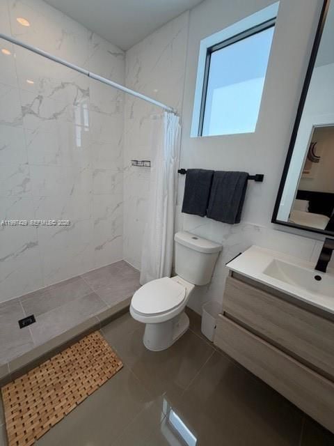 For Sale: $1,100,000 (4 beds, 4 baths, 4436 Square Feet)