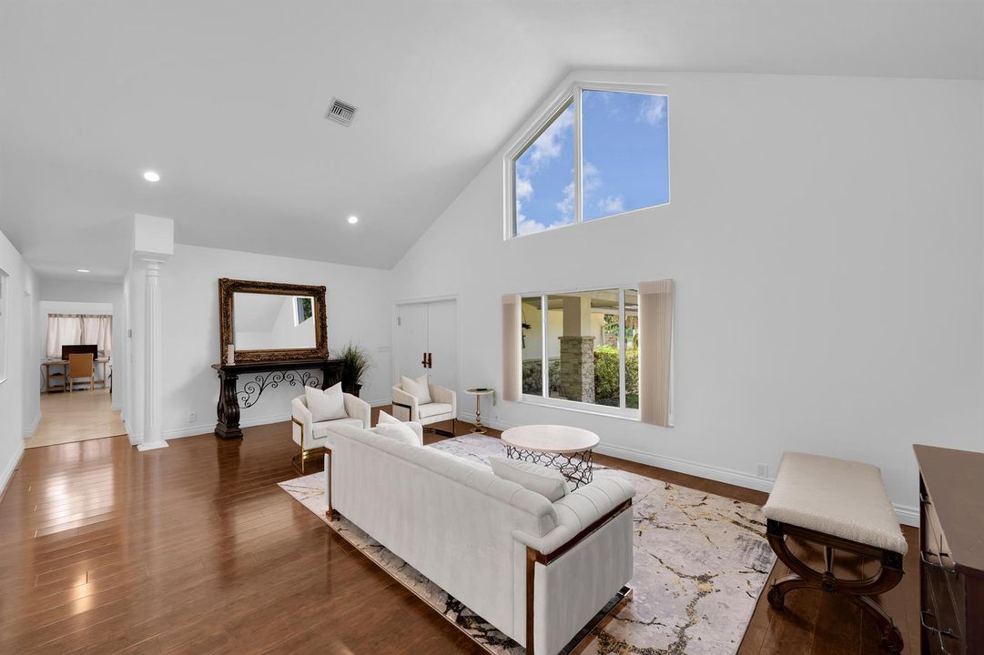 4320 Saint Charles Way Boca Raton 00027