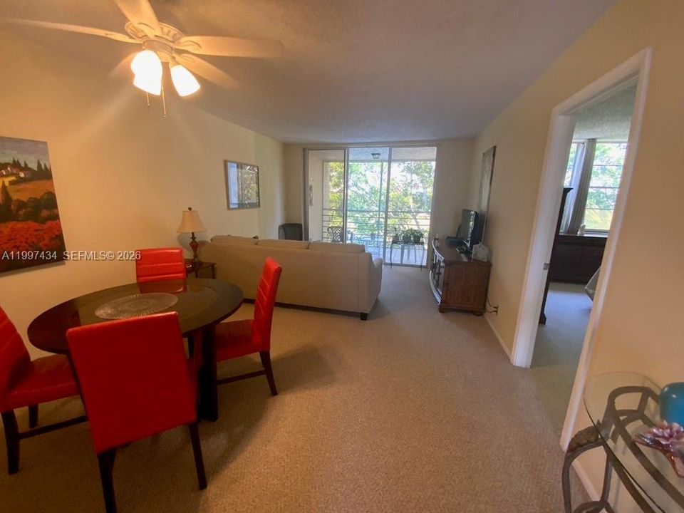 En Venta: $135,000 (1 camas, 1 baños, 940 Pies cuadrados)