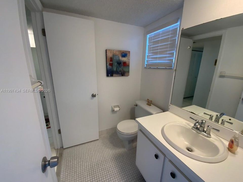 En Venta: $135,000 (1 camas, 1 baños, 940 Pies cuadrados)