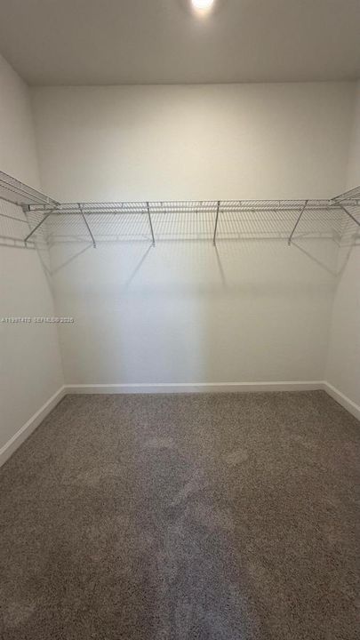 Recientemente alquilado: $2,250 (3 camas, 2 baños, 1446 Pies cuadrados)